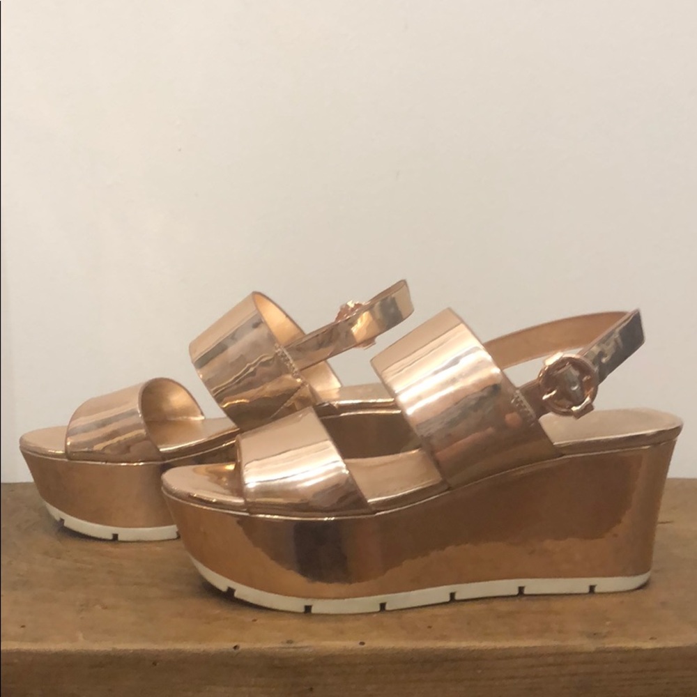 Guess size 6.5 rose gold wedge sandal adjustable